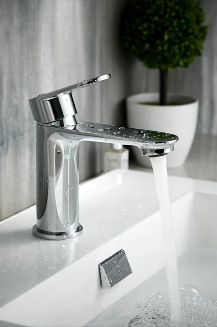 Luxury Chrome Arch Basin Mono Mixer Tap
